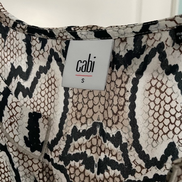 Cabi Python Print Blouse small - Picture 4 of 5